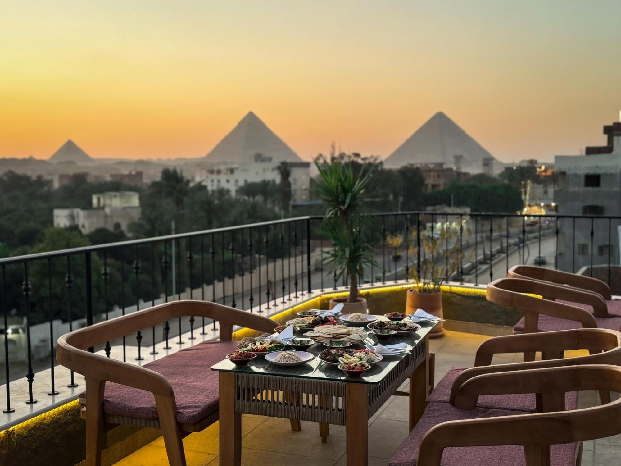 Almas Pyramids Hotel Kafret el-Gabal Екстериор снимка