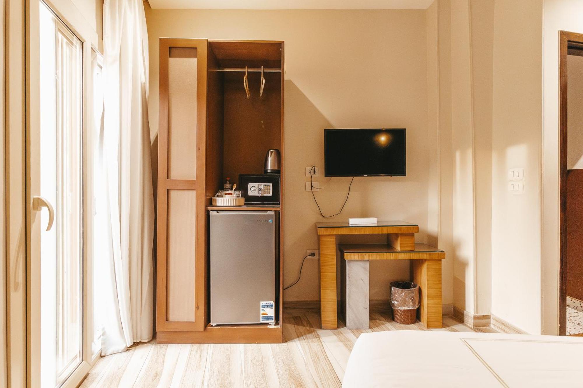 Almas Pyramids Hotel Kafret el-Gabal Екстериор снимка