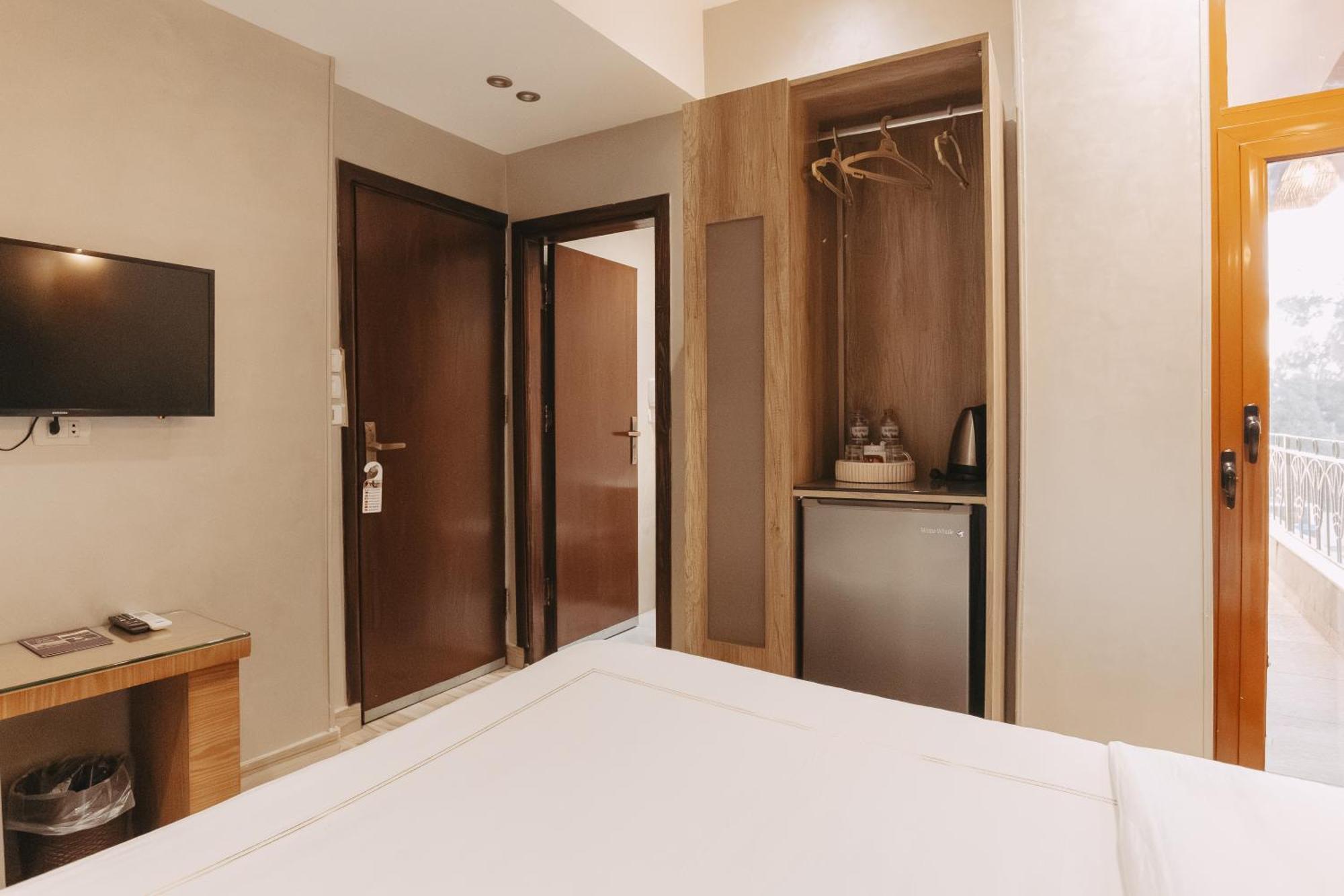 Almas Pyramids Hotel Kafret el-Gabal Екстериор снимка
