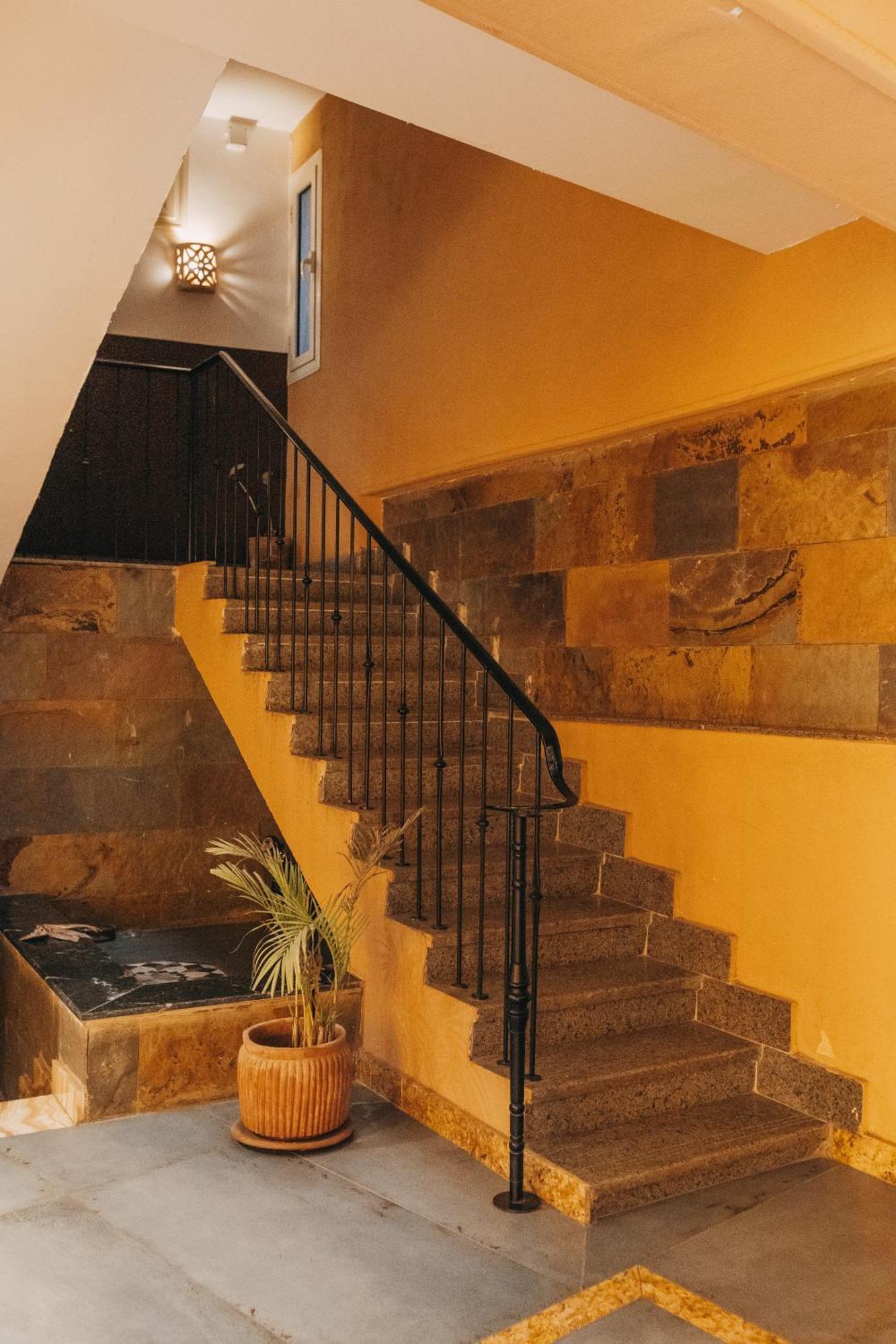 Almas Pyramids Hotel Kafret el-Gabal Екстериор снимка